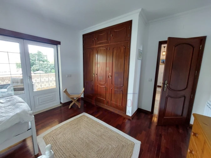 Moradia T4 para Venda em Alcobaça e Vestiaria Foto 44