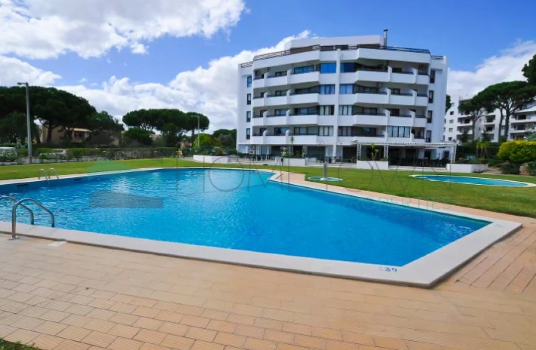 Apartamento T1 para Venda em Quarteira Foto 1