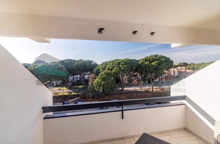 Apartamento T1 para Venda em Quarteira Foto 5