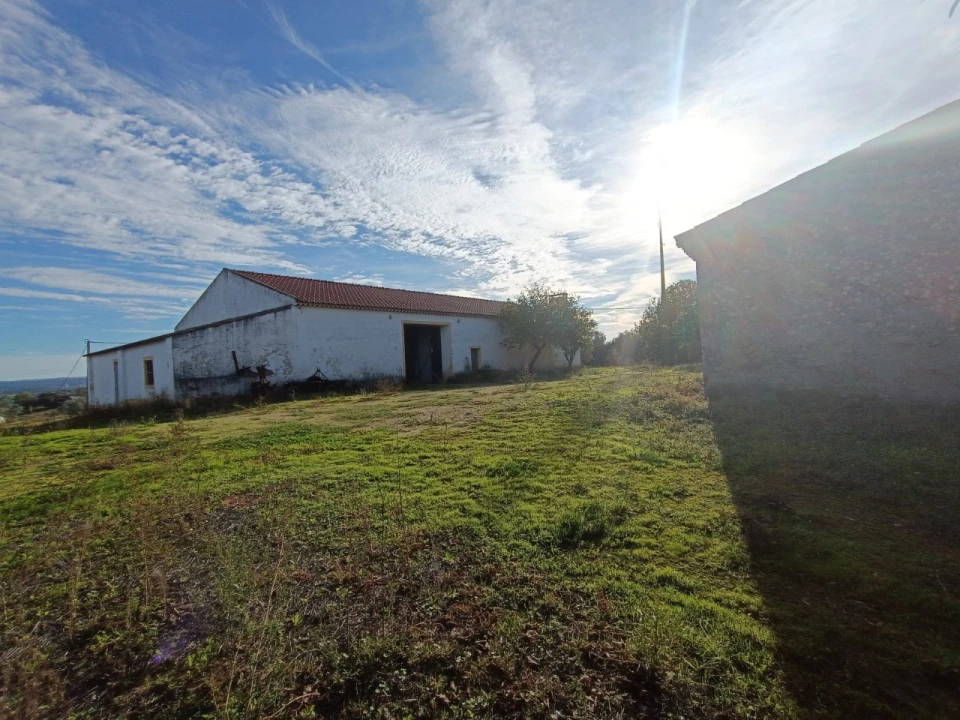 Quinta para Venda em Valhascos Foto 13