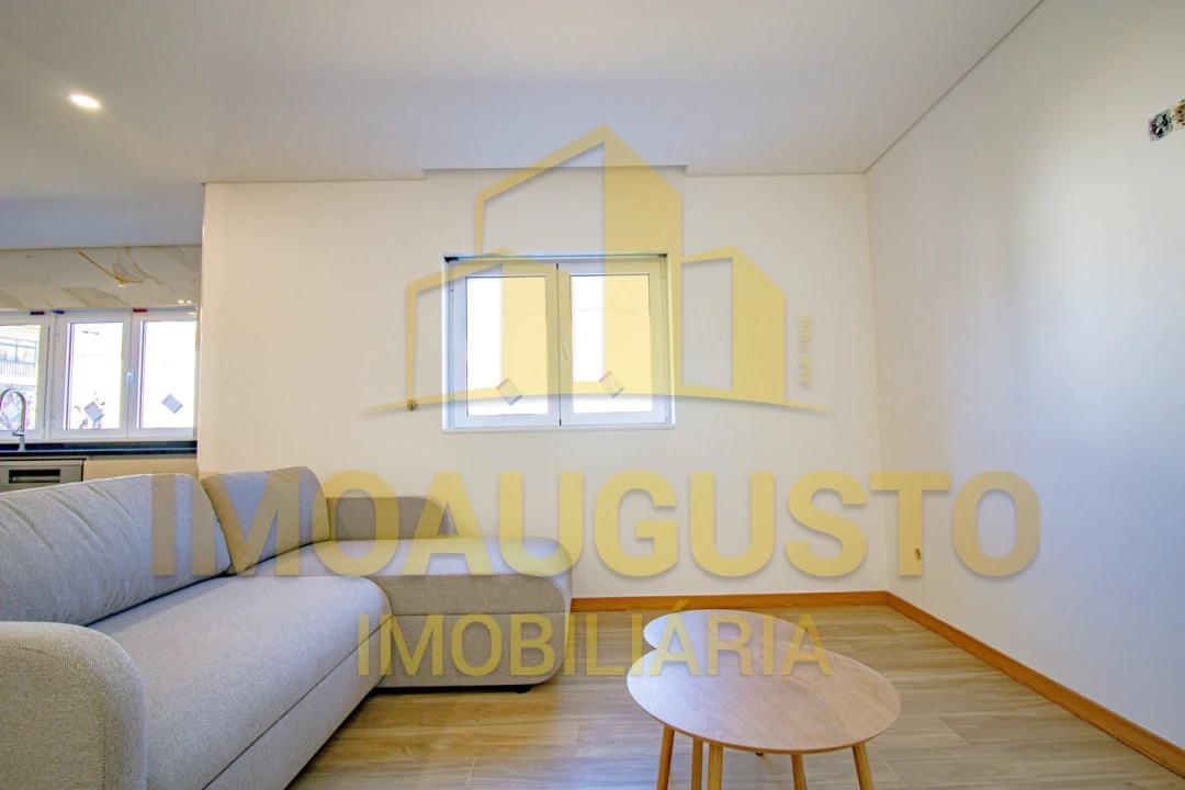 Apartamento T3 para Venda em Guarda Foto 9