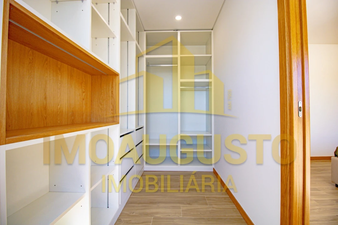 Apartamento T3 para Venda em Guarda Foto 13