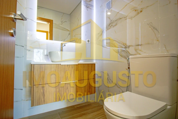 Apartamento T3 para Venda em Guarda Foto 14