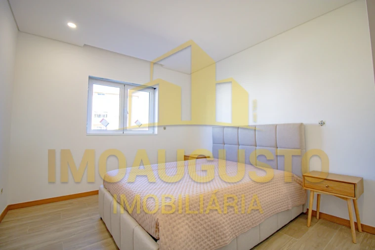 Apartamento T3 para Venda em Guarda Foto 18