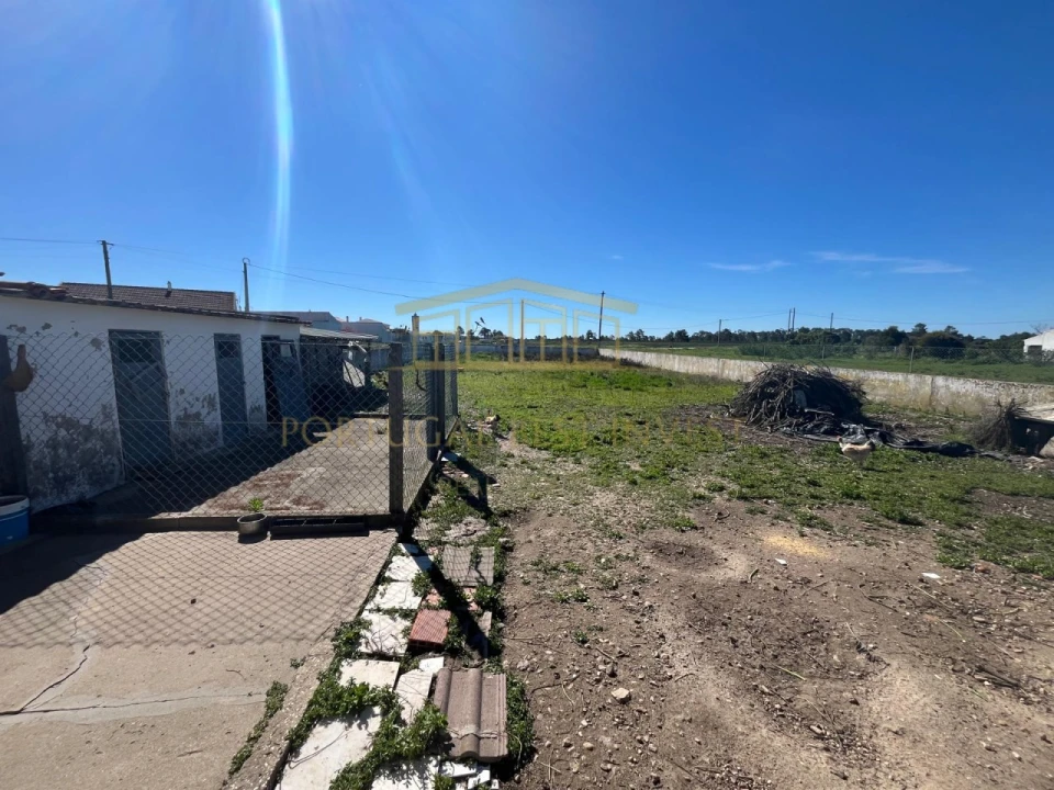 Moradia T4 para Venda em Rogil Foto 33