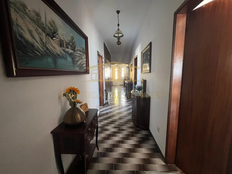 Moradia T4 para Venda em Rogil Foto 15