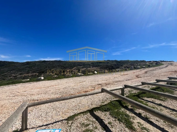 Moradia T4 para Venda em Rogil Foto 45