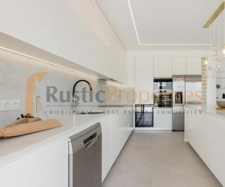 Moradia T3 para Venda em Almancil Foto 11