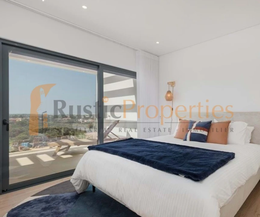 Moradia T3 para Venda em Almancil Foto 15