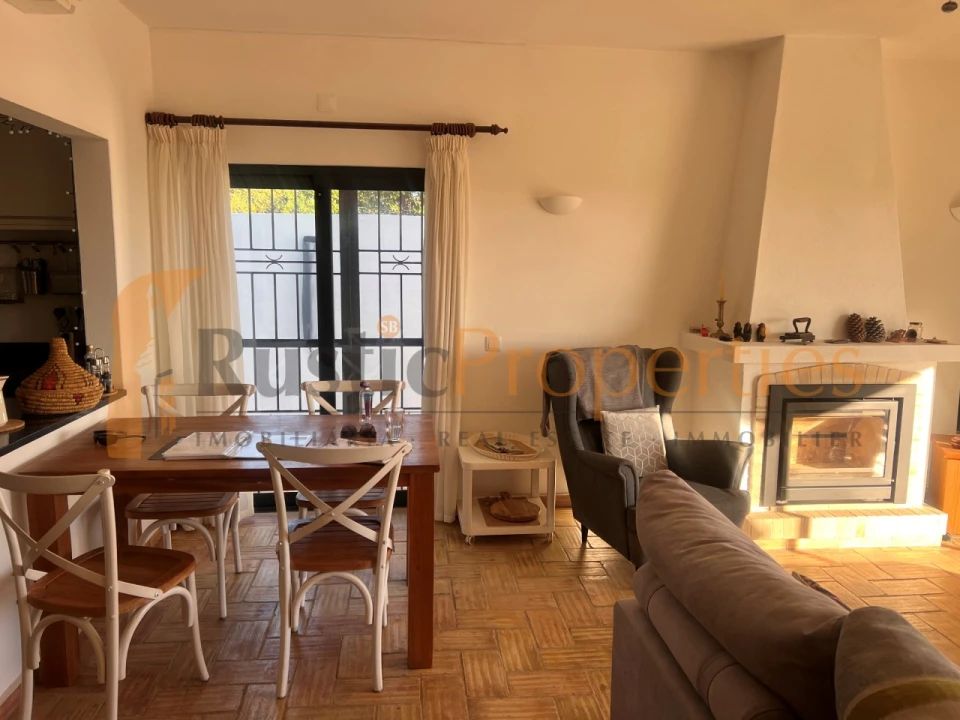 Moradia T3 para Venda em Loule (São Sebastião) Foto 5