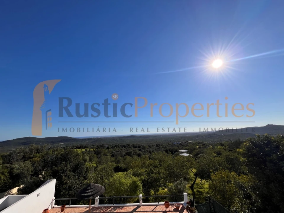 Moradia T3 para Venda em Loule (São Sebastião) Foto 2