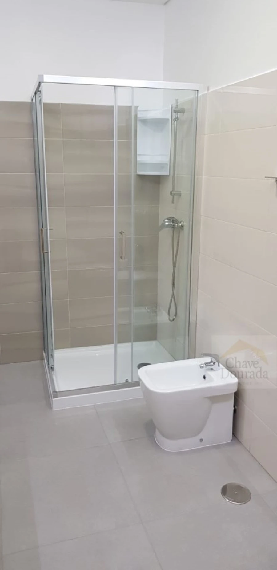 Apartamento T1 para Arrendamento em Sé Nova, Santa Cruz, Almedina e São Bartolomeu Foto 14