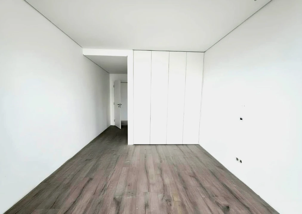 Moradia T2 para Venda em São Domingos de Rana Foto 40