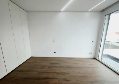 Moradia T2 para Venda em São Domingos de Rana