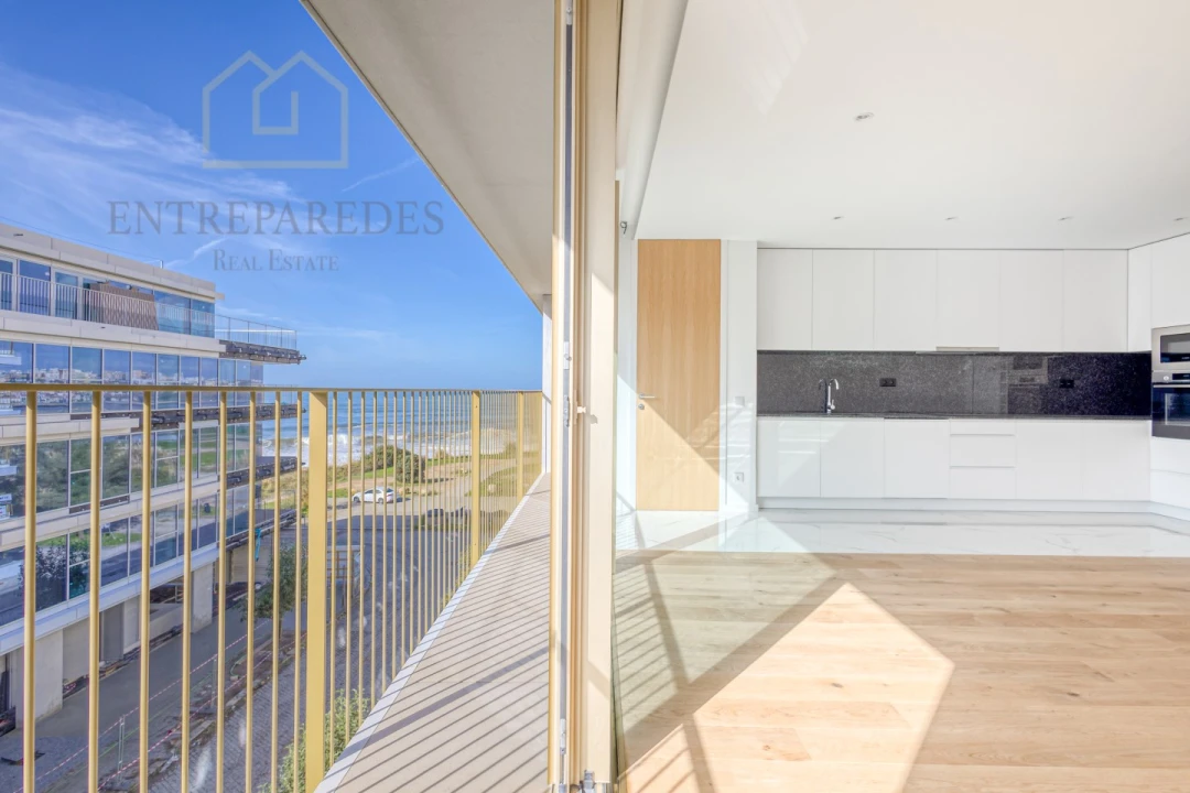 Apartamento T2 para Venda em Canidelo Foto 1