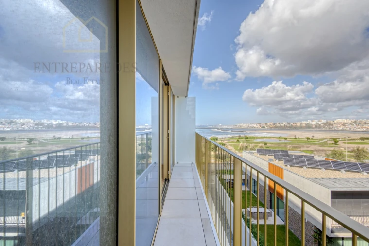 Apartamento T2 para Venda em Canidelo Foto 5