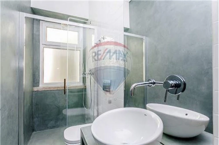 Apartamento T1 para Arrendamento em Avenidas Novas Foto 4