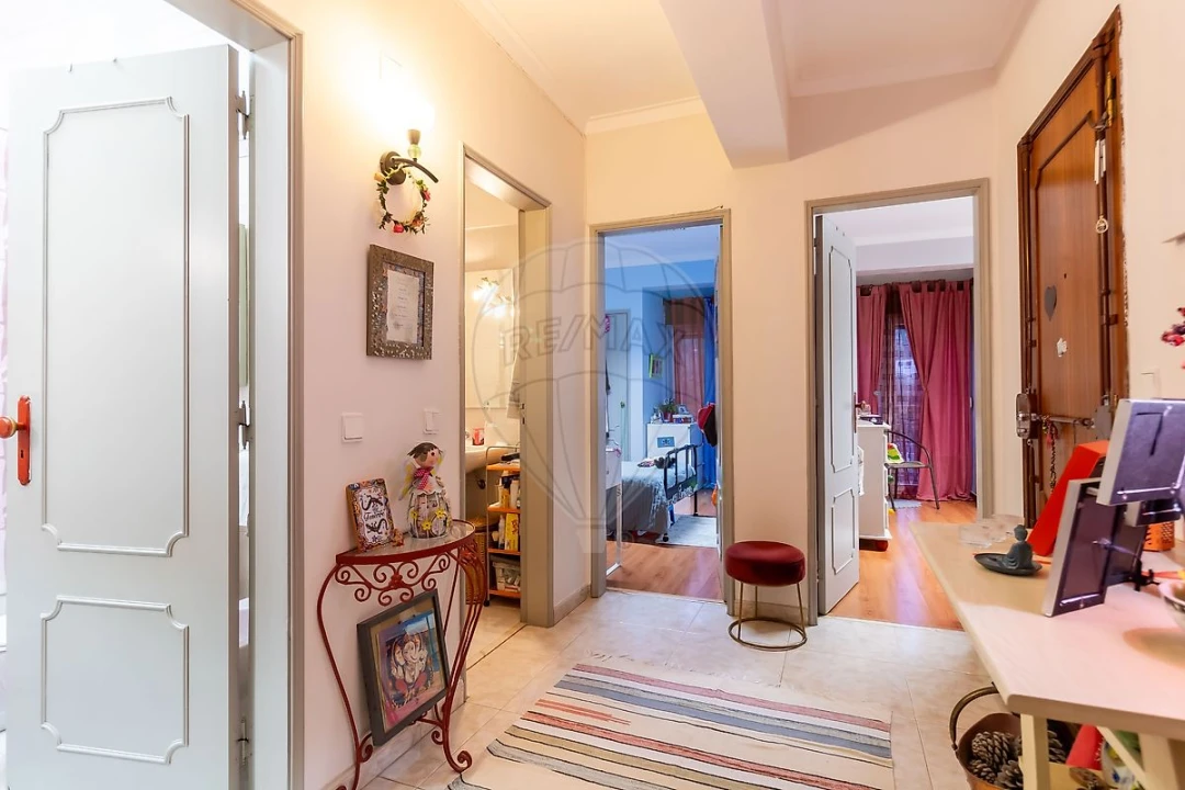 Apartamento T3 para Venda em Agualva e Mira-Sintra Foto 16