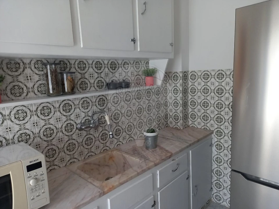 Apartamento T3 para Arrendamento em Rio de Mouro Foto 5