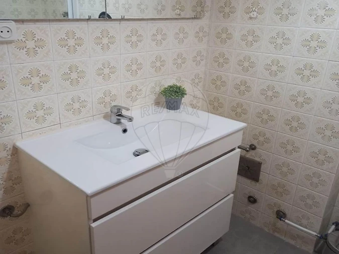 Apartamento T3 para Arrendamento em Rio de Mouro Foto 28