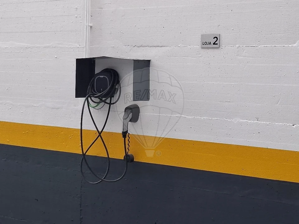 Loja para Arrendamento em Almeirim Foto 5