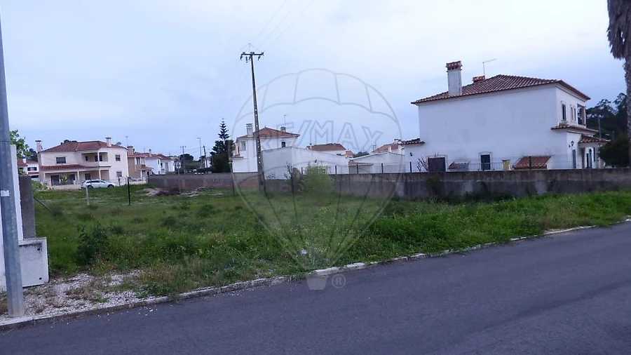 Terreno para Venda em Cartaxo e Vale da Pinta