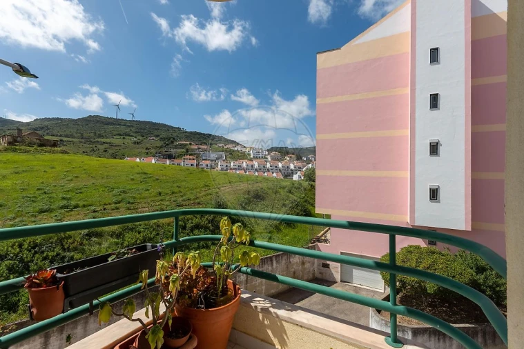 Apartamento T3 para Arrendamento em Arruda dos Vinhos Foto 10
