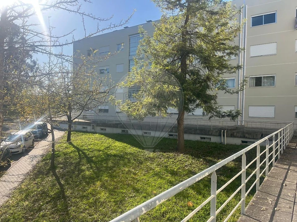 Apartamento T2 para Venda em Eixo e Eirol Foto 1