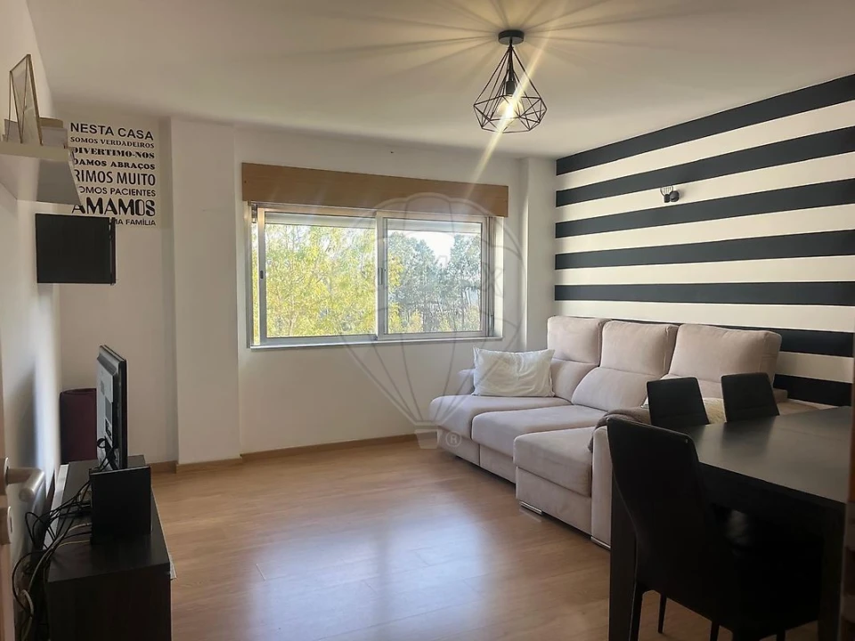 Apartamento T2 para Venda em Eixo e Eirol Foto 4