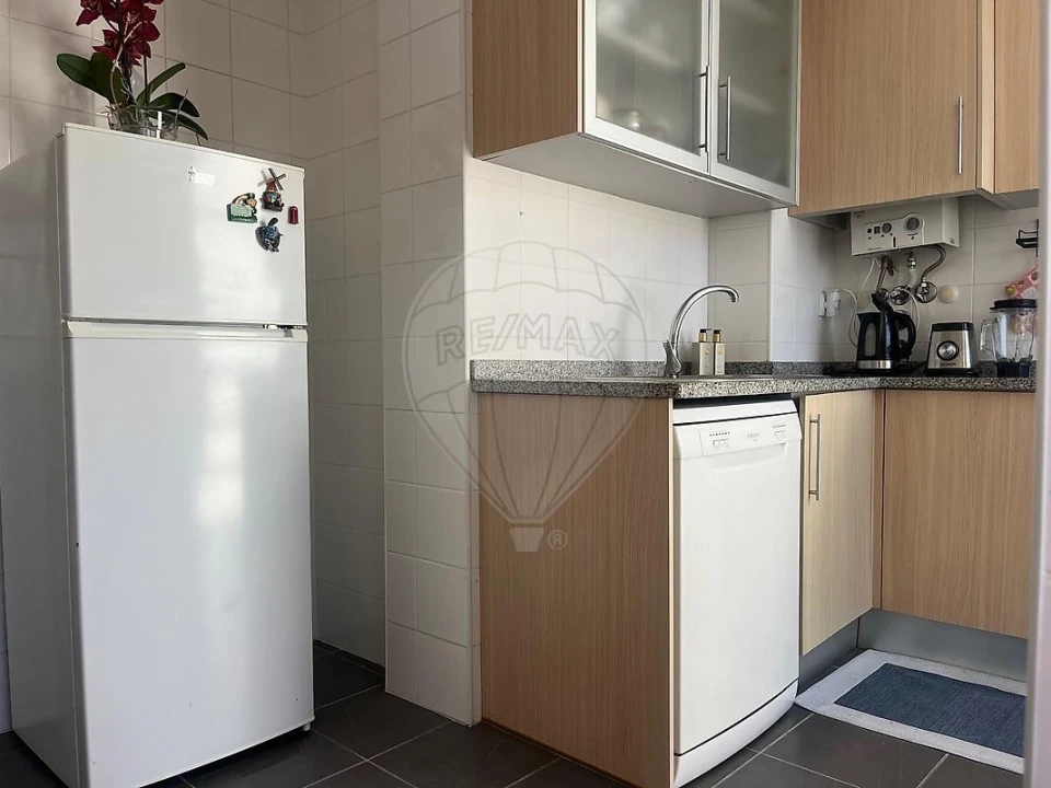 Apartamento T2 para Venda em Eixo e Eirol Foto 8
