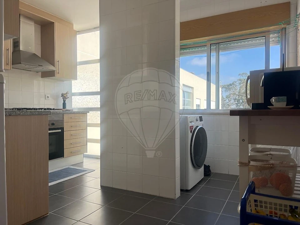 Apartamento T2 para Venda em Eixo e Eirol Foto 6