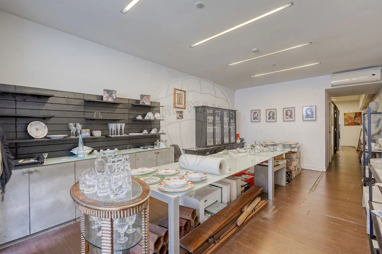 Prédio para Venda em Bonfim Foto 15