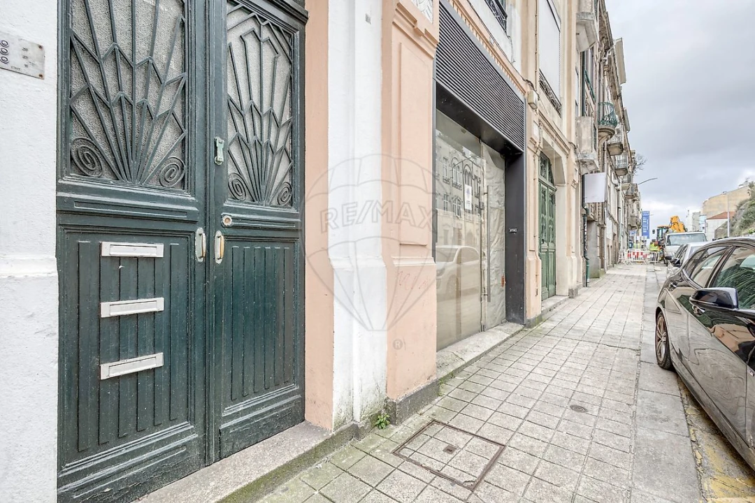 Prédio para Venda em Bonfim Foto 46