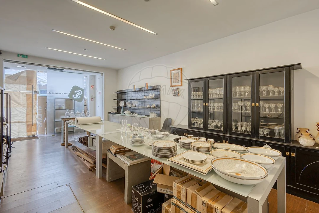 Prédio para Venda em Bonfim Foto 14