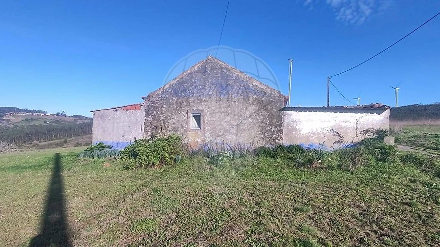 Moradia T2 para Venda em Maxial e Monte Redondo