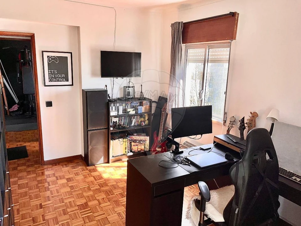 Apartamento T3 para Venda em Mina de Água Foto 1
