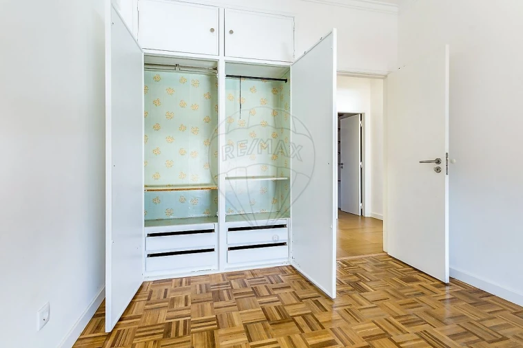 Apartamento T2 para Venda em Póvoa de Santa Iria e Forte da Casa Foto 20