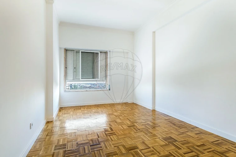 Apartamento T2 para Venda em Póvoa de Santa Iria e Forte da Casa Foto 11