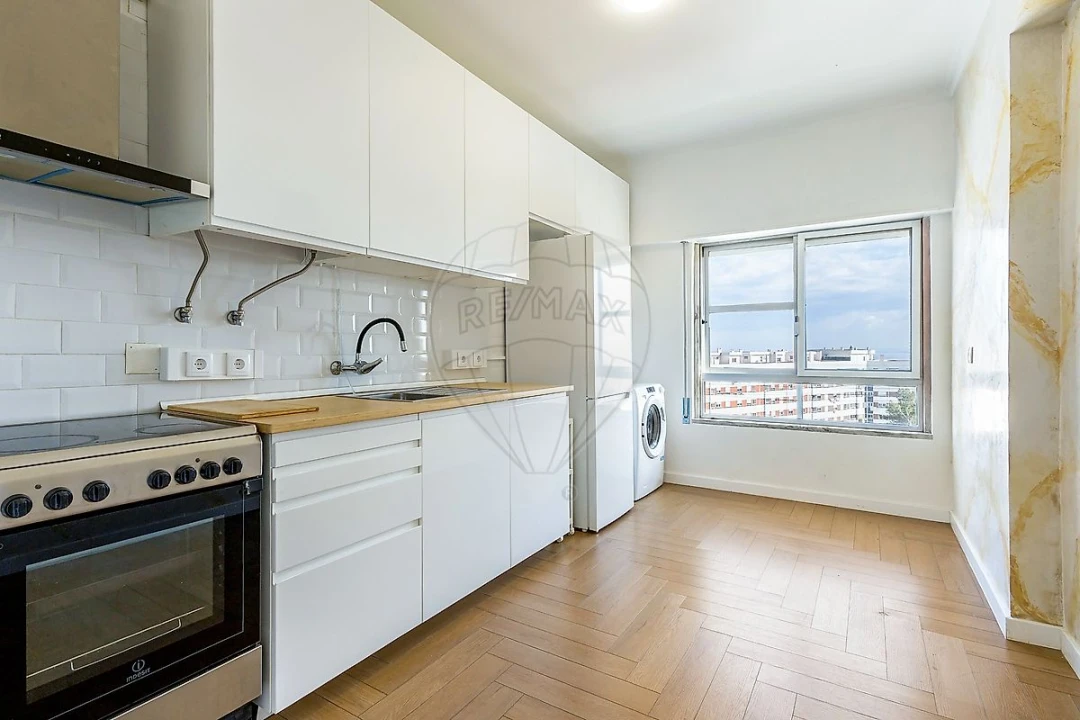 Apartamento T2 para Venda em Póvoa de Santa Iria e Forte da Casa Foto 10