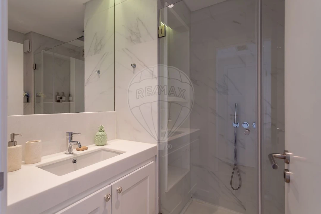 Apartamento T3 para Venda em Cascais e Estoril Foto 2
