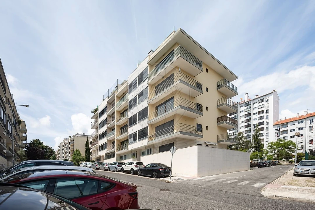 Apartamento T3 para Venda em Cascais e Estoril Foto 50