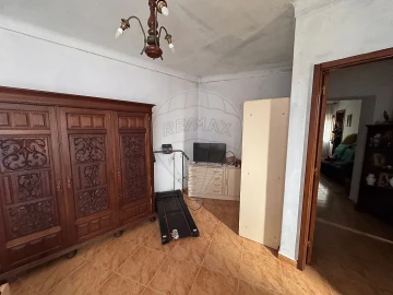 Moradia T3 para Venda em Arrifana