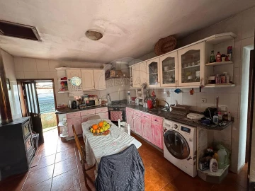 Moradia T3 para Venda em Arrifana