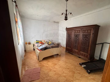 Moradia T3 para Venda em Arrifana