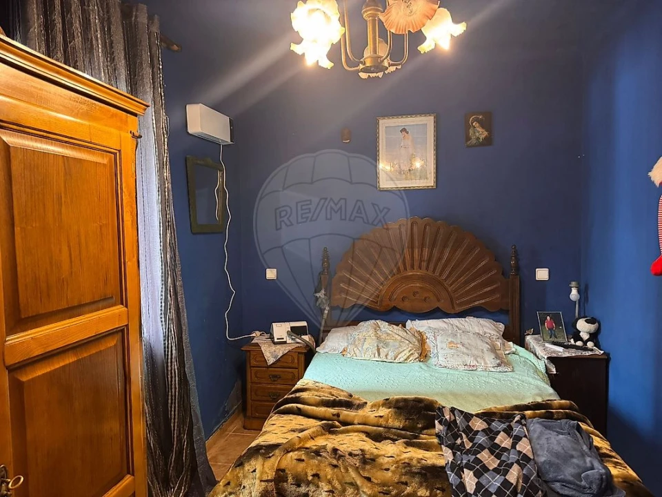 Moradia T3 para Venda em Arrifana Foto 3