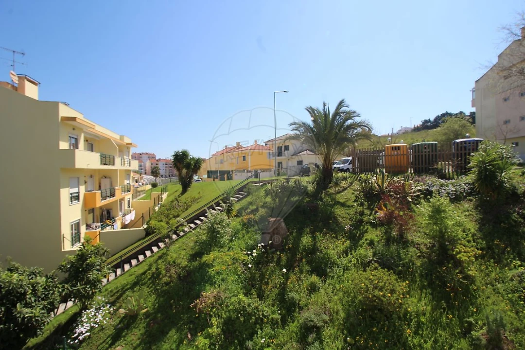 Apartamento T3 para Venda em Arruda dos Vinhos Foto 3