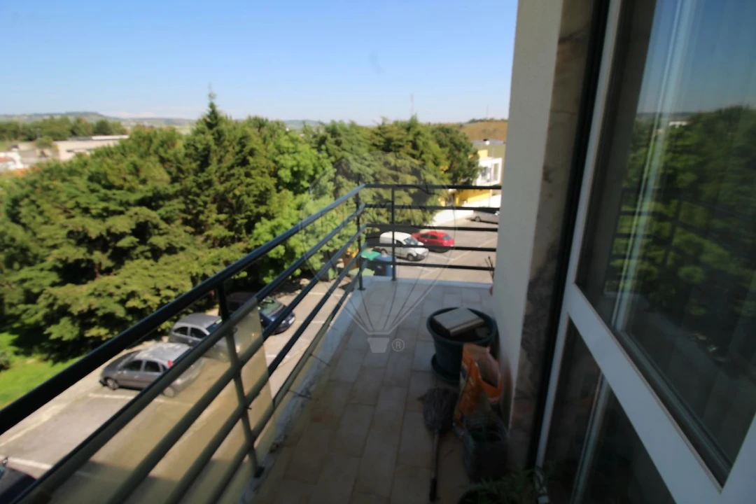 Apartamento T3 para Venda em Arruda dos Vinhos Foto 7