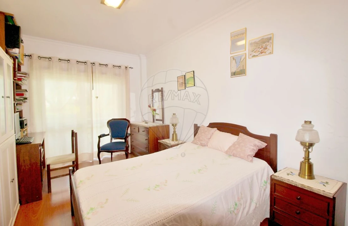 Apartamento T3 para Venda em Arruda dos Vinhos Foto 22