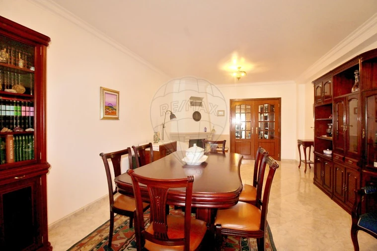 Apartamento T3 para Venda em Arruda dos Vinhos Foto 15