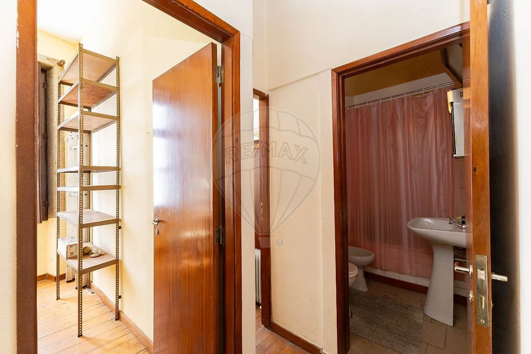 Prédio para Venda em Cedofeita, Santo Ildefonso, Sé, Miragaia, São Nicolau e Vitória Foto 22